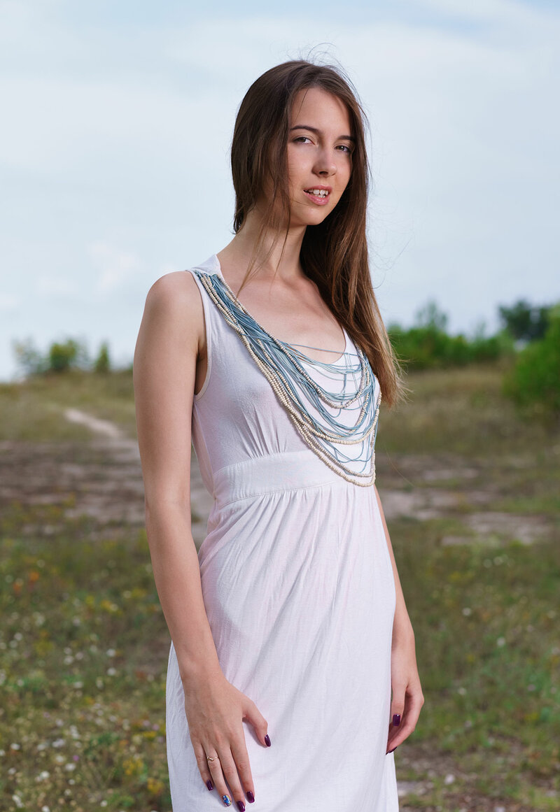 Адея, 24